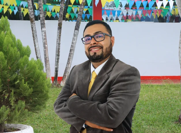Mgtr. Wilson Emanuel Fuentes Mogollón Mgtr. Wilson Emanuel Fuentes Mogollón